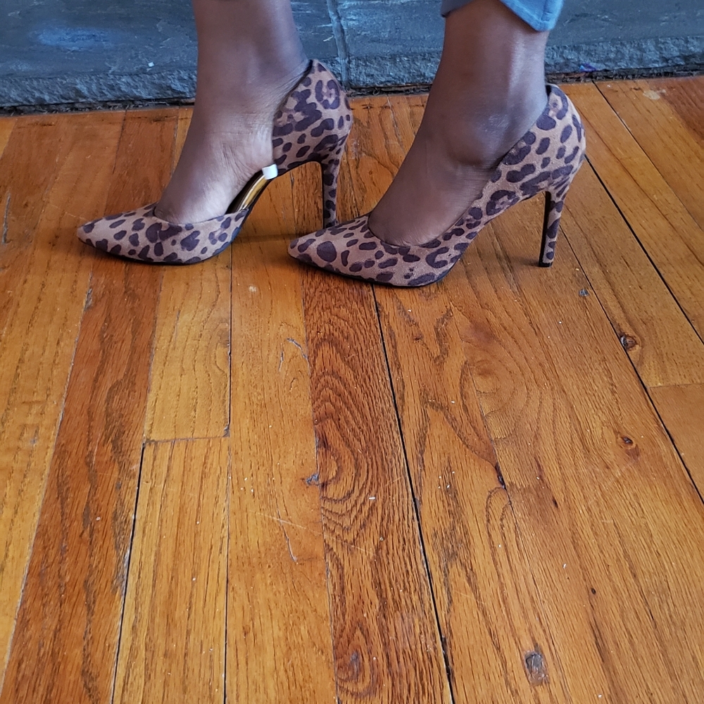 Leopard Heels - Picture 4 of 4